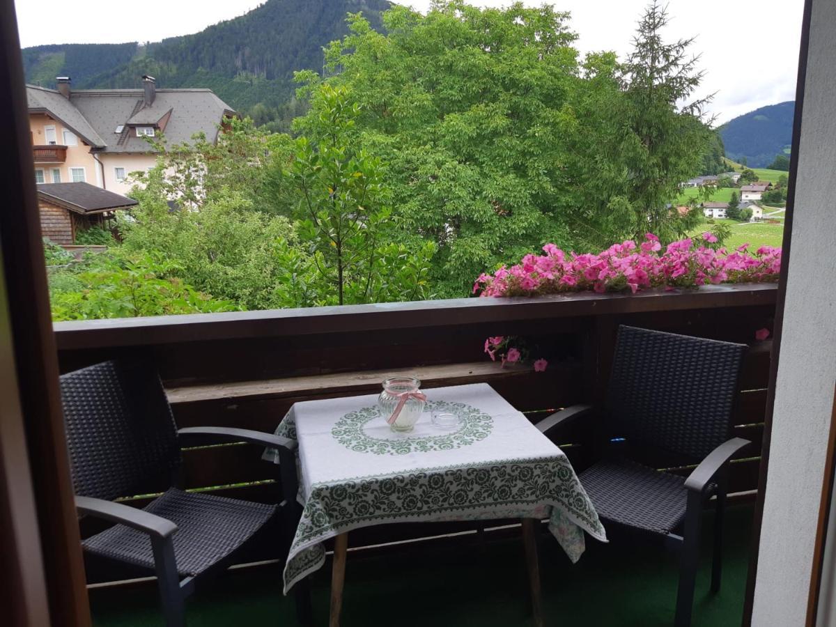 Appartements Ferienwohnungen Alpenblick Файстенау Екстериор снимка