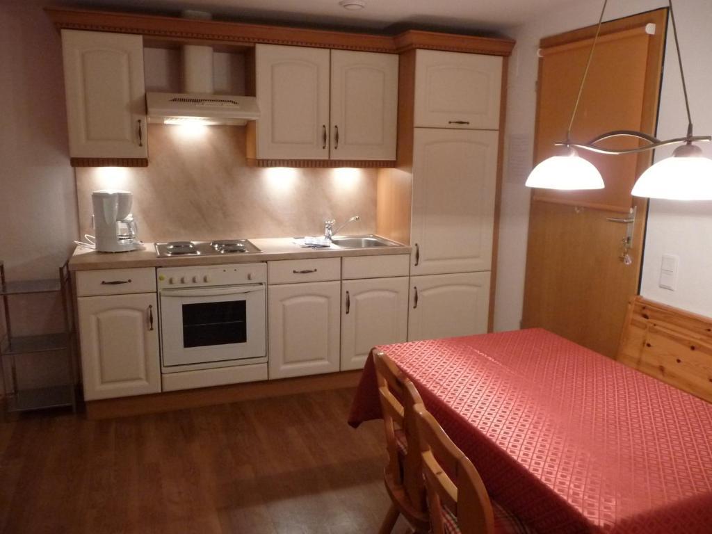 Appartements Ferienwohnungen Alpenblick Файстенау Стая снимка