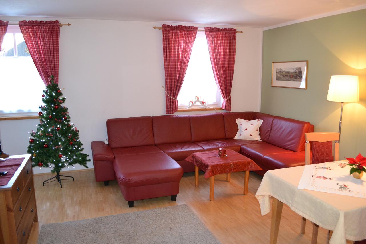 Appartements Ferienwohnungen Alpenblick Файстенау Екстериор снимка