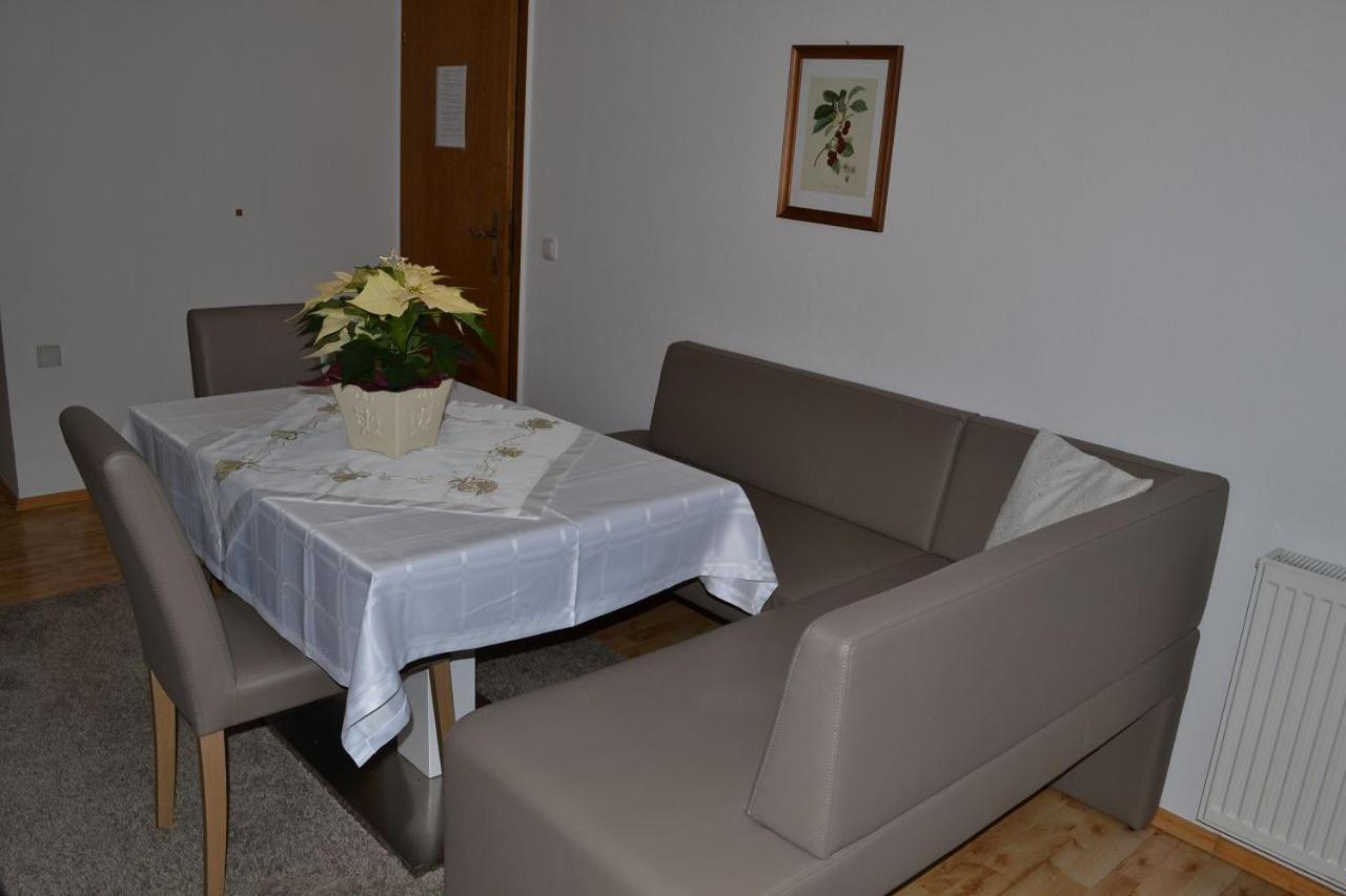 Appartements Ferienwohnungen Alpenblick Файстенау Екстериор снимка